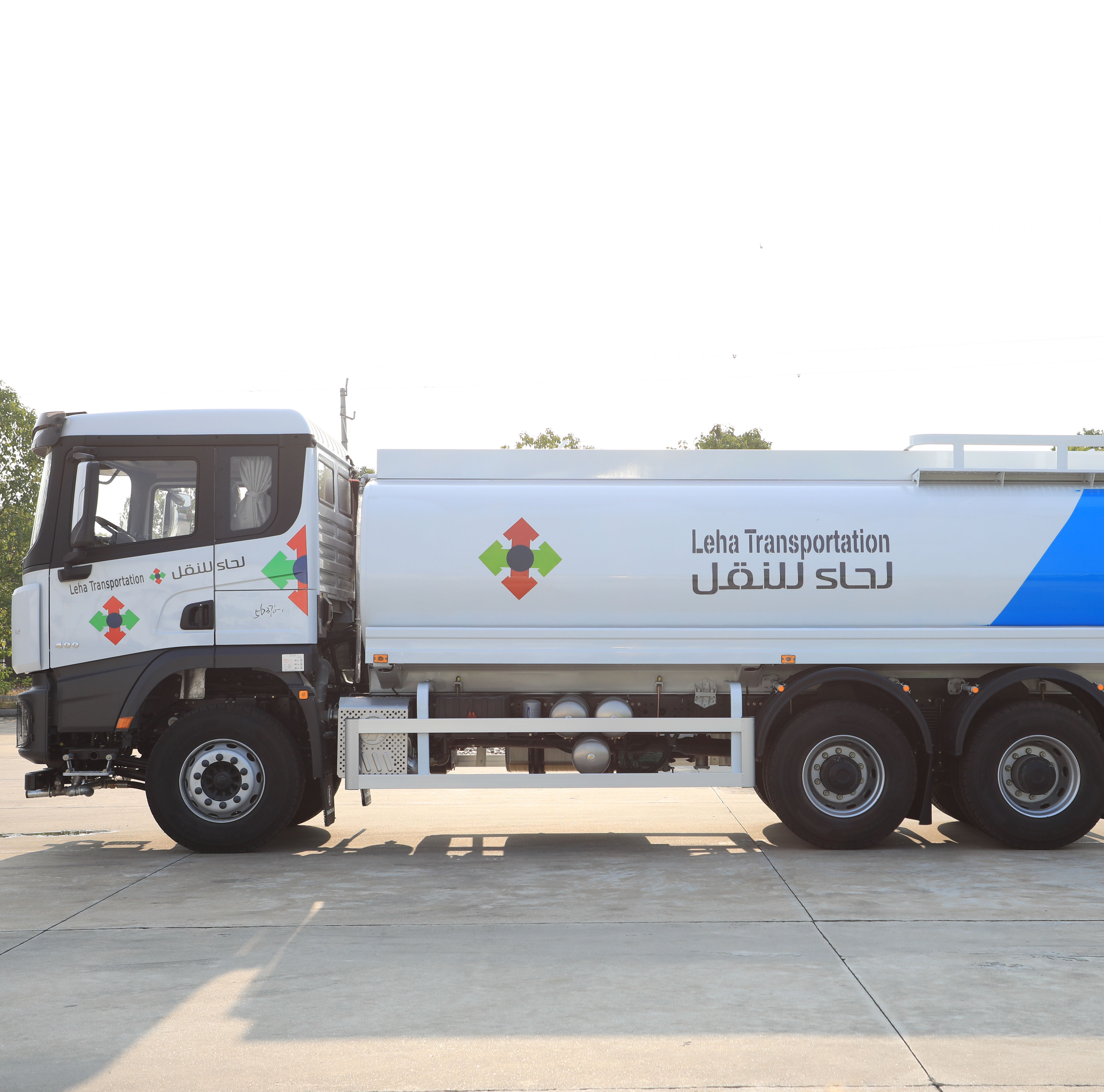 SHACMAN X3000 6x4 Sprinkler Truck