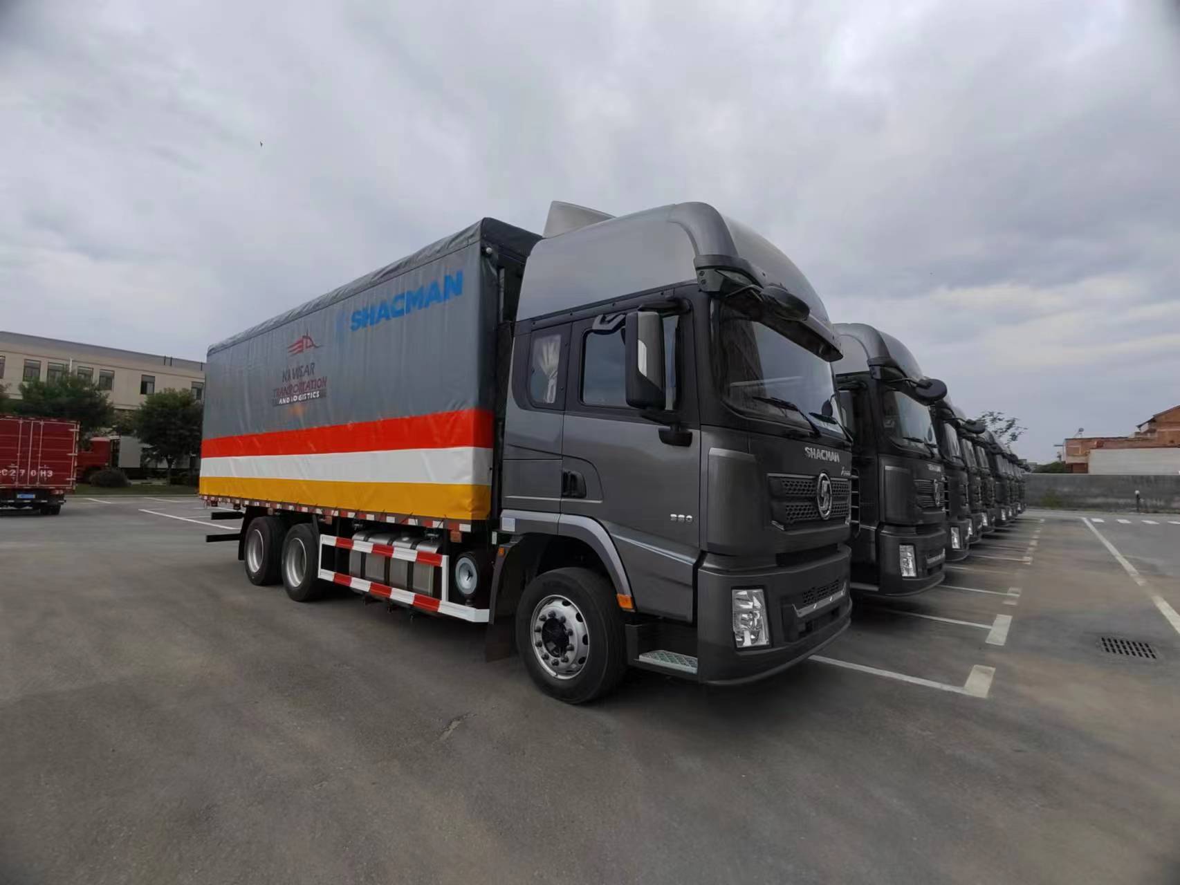 SHACMAN X3000 6x4 430HP Euro II Cargo Truck, 35t Heavy Duty Truck, 7.5m Box Body, WABCO ABS, 16T Axle