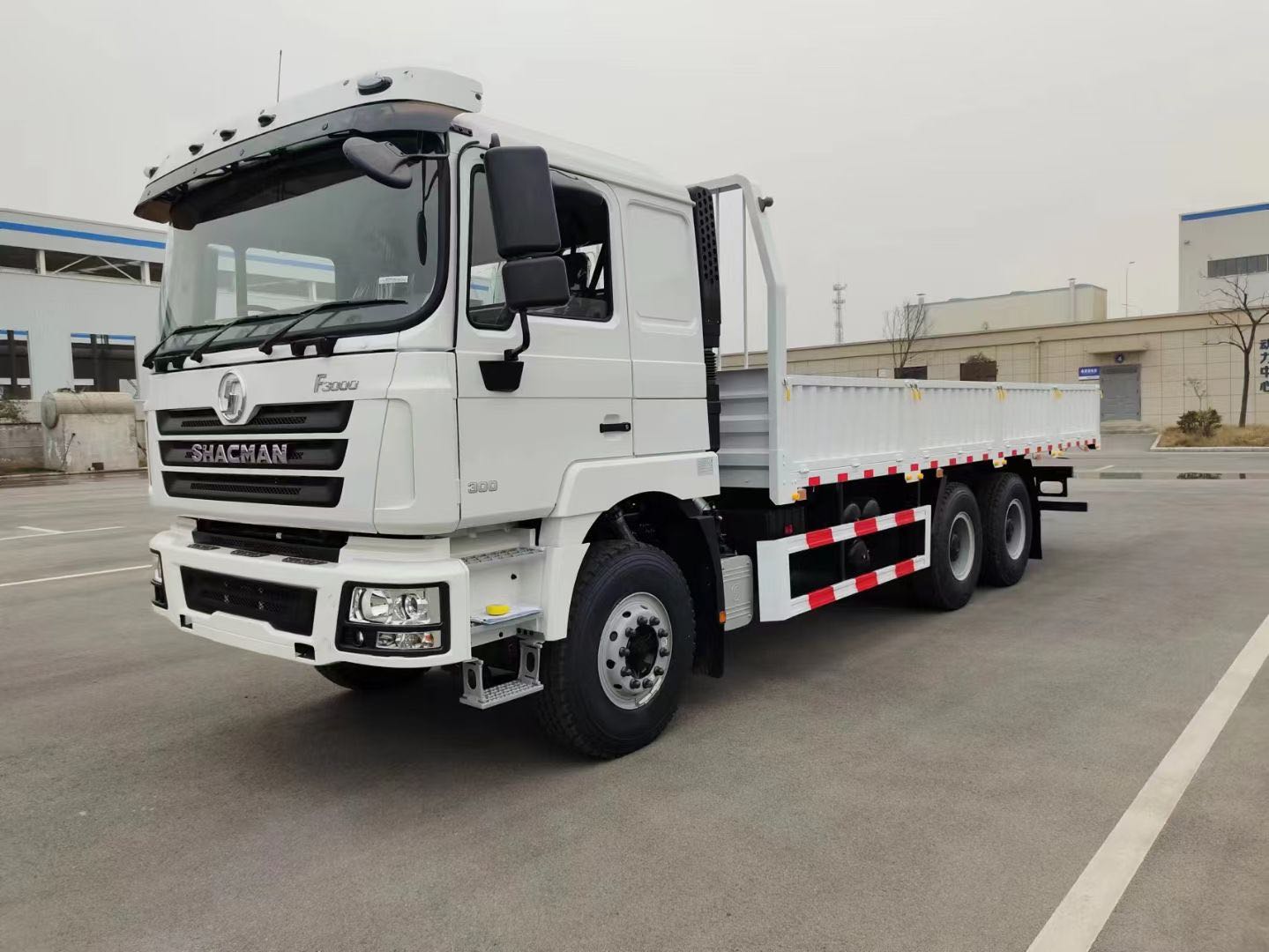 SHACMAN F3000 6x4 430HP Euro II Cargo Truck, 35t Heavy Duty Flatbed Truck, WABCO ABS, 16T Axle 2. seourl（URL 路径，全小写 + 连字符，SEO 友好）