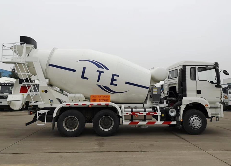 SHACMAN H3000S 6x4 300HP Concrete Mixer Truck, Euro V, 8CBM Cement Mixer, Export Ready