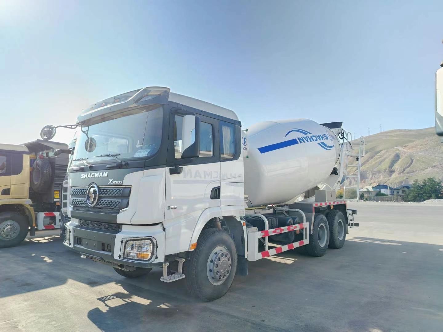 SHACMAN X3000 6×4 8m³ Concrete Mixer Truck