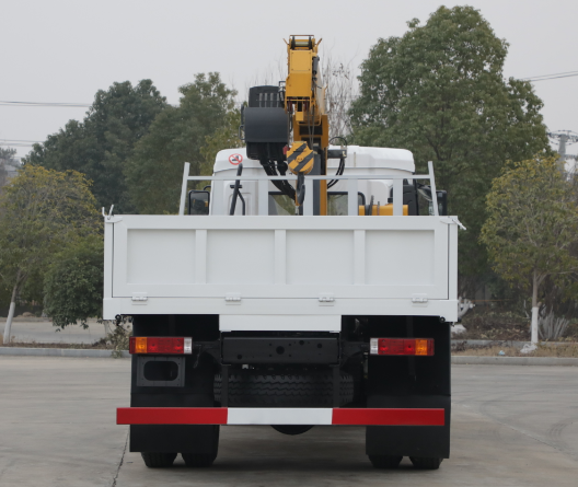 SHACMAN F3000 6×4 Truck with Crane 340HP Euro 2