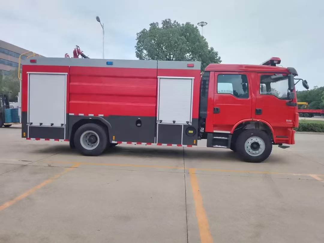 SHACMAN L3000 4×2 Water Tank Fire Truck 240HP