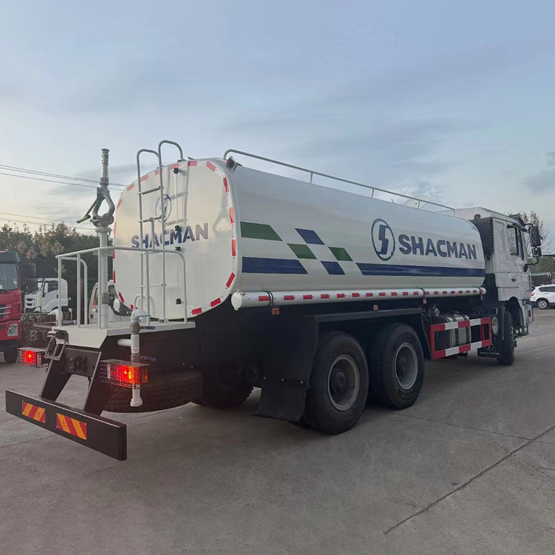 Municipal Greening Irrigation Vehicle SHACMAN F3000 Composite 20000L Water Tank Truck 7.5T Front Axle