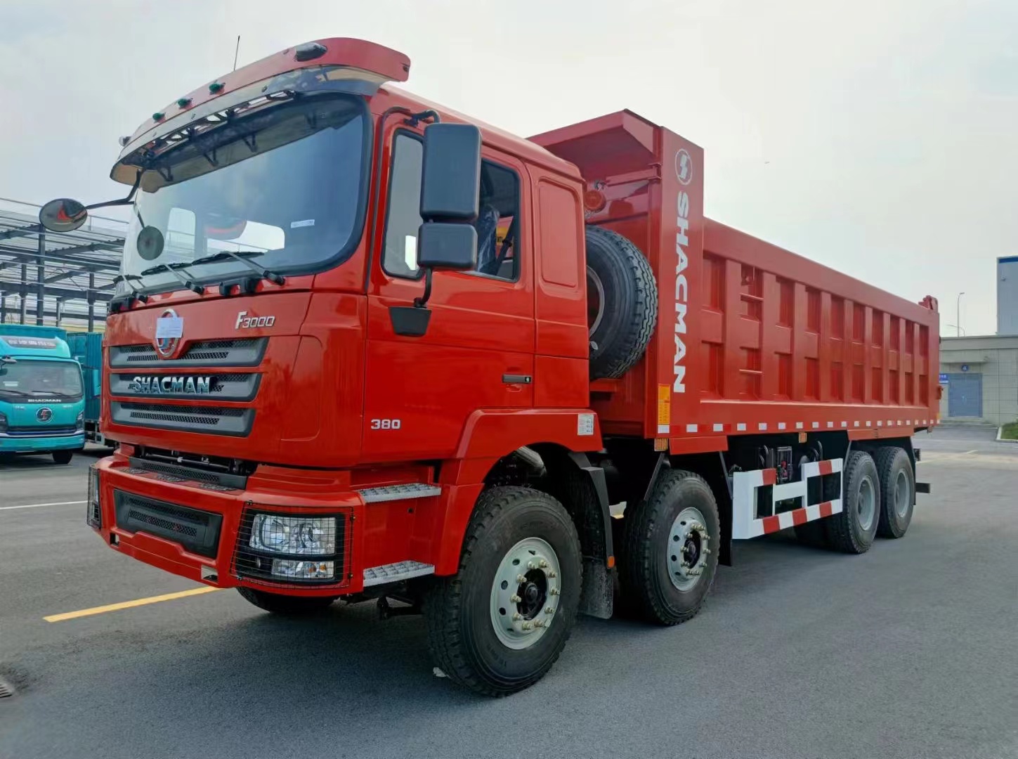 F3000 Model 8×4 Right-Hand Drive Dump Truck, 380 HP WP10 Engine, Euro II Emission Standard, Mining Dump Truck