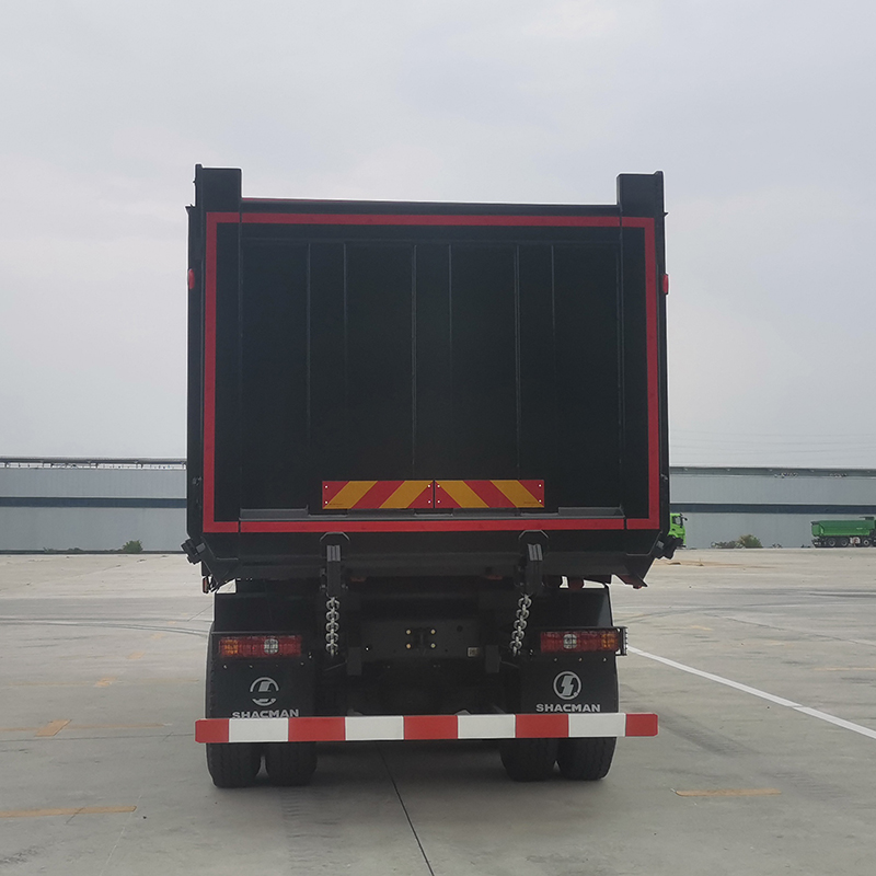 X3000 Heavy Duty 8x4 Tipper Truck SHACMAN 400HP Euro 2 Dumper For Bulk Material Haulage