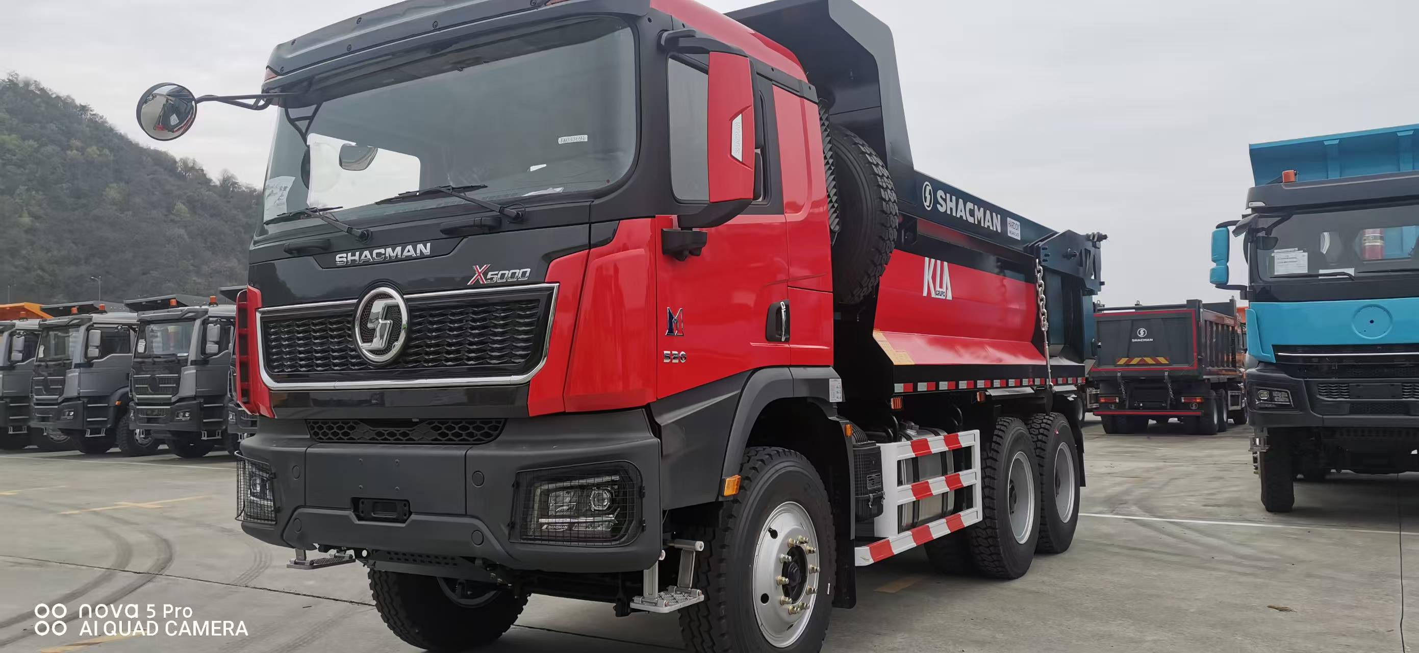 Heavy Load SHACMAN X5000 Tipper Truck 430HP Euro II For Africa Mining Project