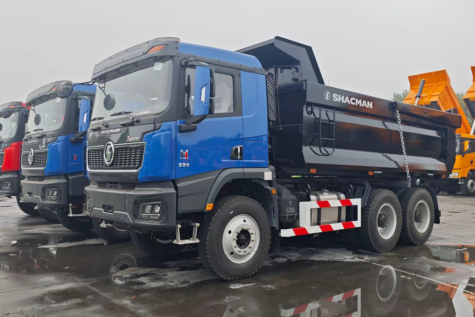 Heavy Load SHACMAN X5000 Tipper Truck 430HP Euro II For Africa Mining Project