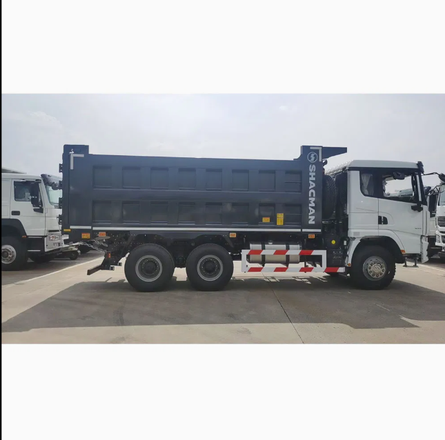 380HP Shacman X5000 Tipper Truck 16T HD Double Reduction Axle 400L Aluminum Fuel Tank For Earthmoving