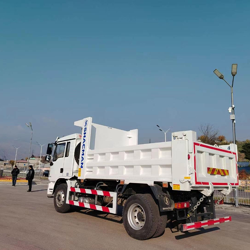 SHACMAN L3000 4x2 Tipper Truck 18Ton GVW WP6 180HP Engine For Urban Construction Muck Transport