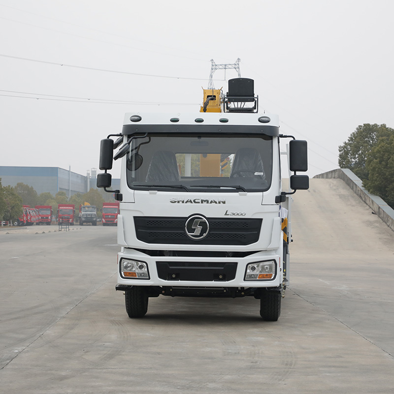 SHACMAN L3000 4x2 Heavy Duty Tractor Truck 240HP Diesel Prime Mover for Logistics and Road Freight