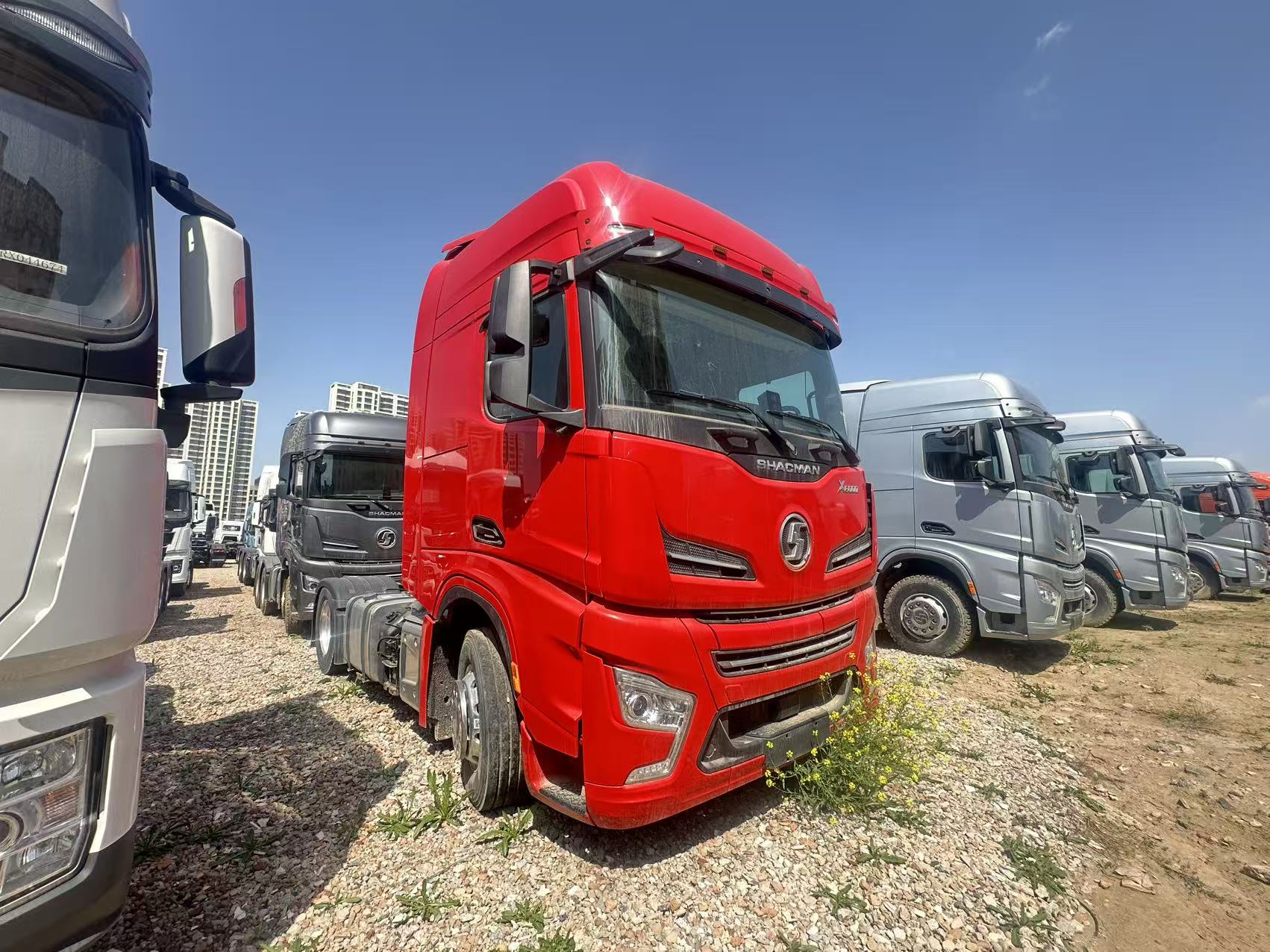 SHACMAN X6000 Composite Version 6×4 Heavy Duty Tractor Truck 550HP Long-haul transportation powerhouse Global Exports