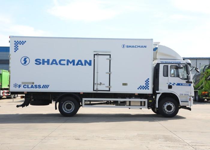 SHACMAN L3000 4x2 Refrigerated Freezer Truck For Food Transport
