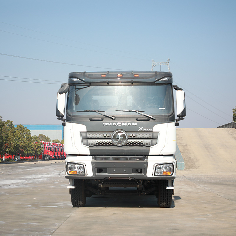 **SHACMAN X3000 6×4 380HP 25m³ Fuel Tank Truck for Heavy-Duty Oil Transportation**