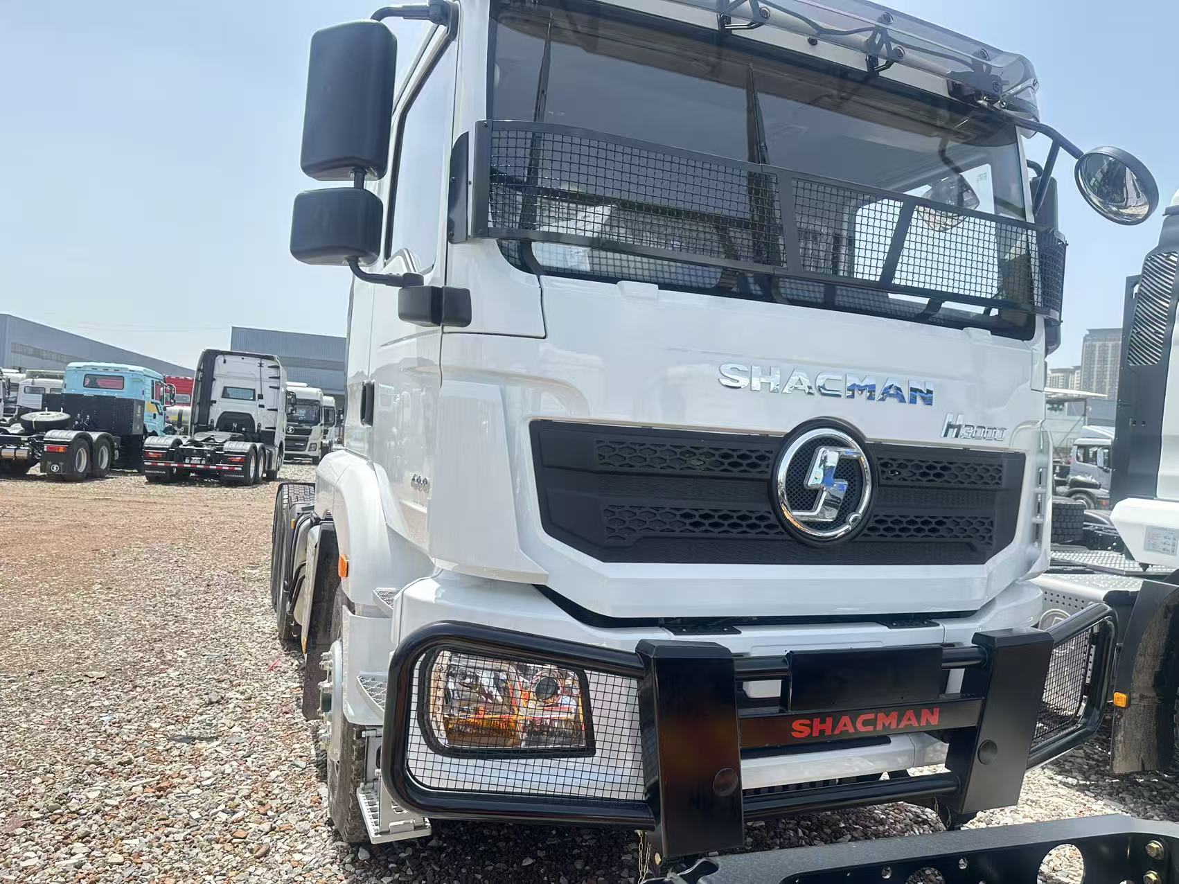 SHACMAN H3000 6x4 tractor unit, long-distance freight heavy truck