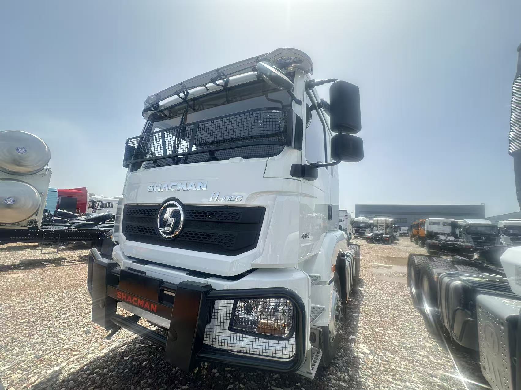 SHACMAN H3000 6x4 tractor unit, long-distance freight heavy truck
