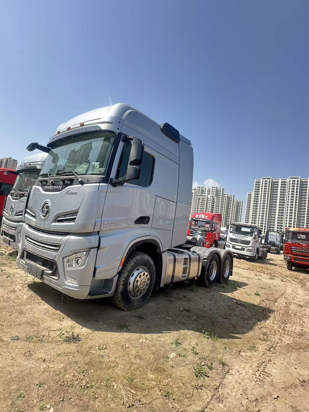 SHACMAN X6000 Composite Version 6×4 Heavy‑Duty Tractor Truck 550HP for Long‑Haul Global Export