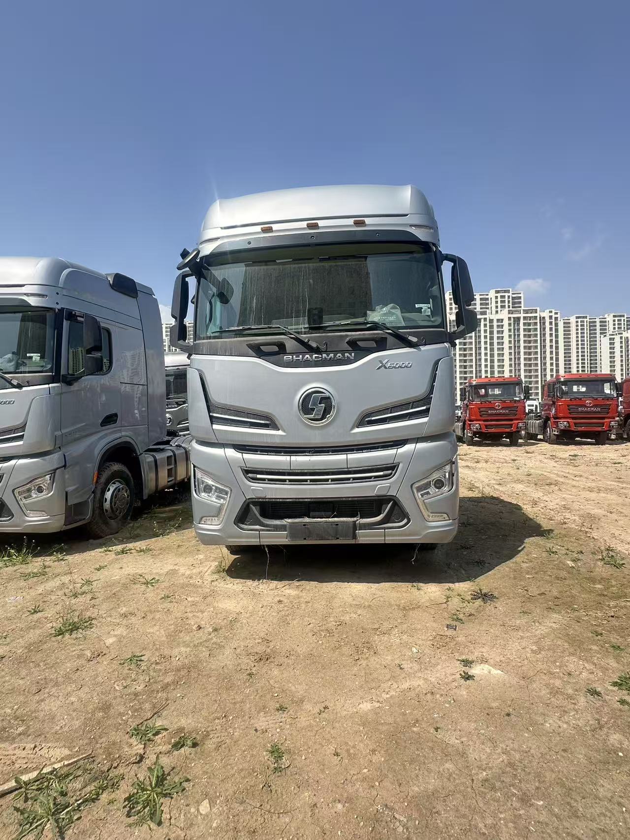 SHACMAN X6000 Enhanced 6x4 Tractor Truck 480HP M13E5 Euro V Tractor Head SX4258XY324CR