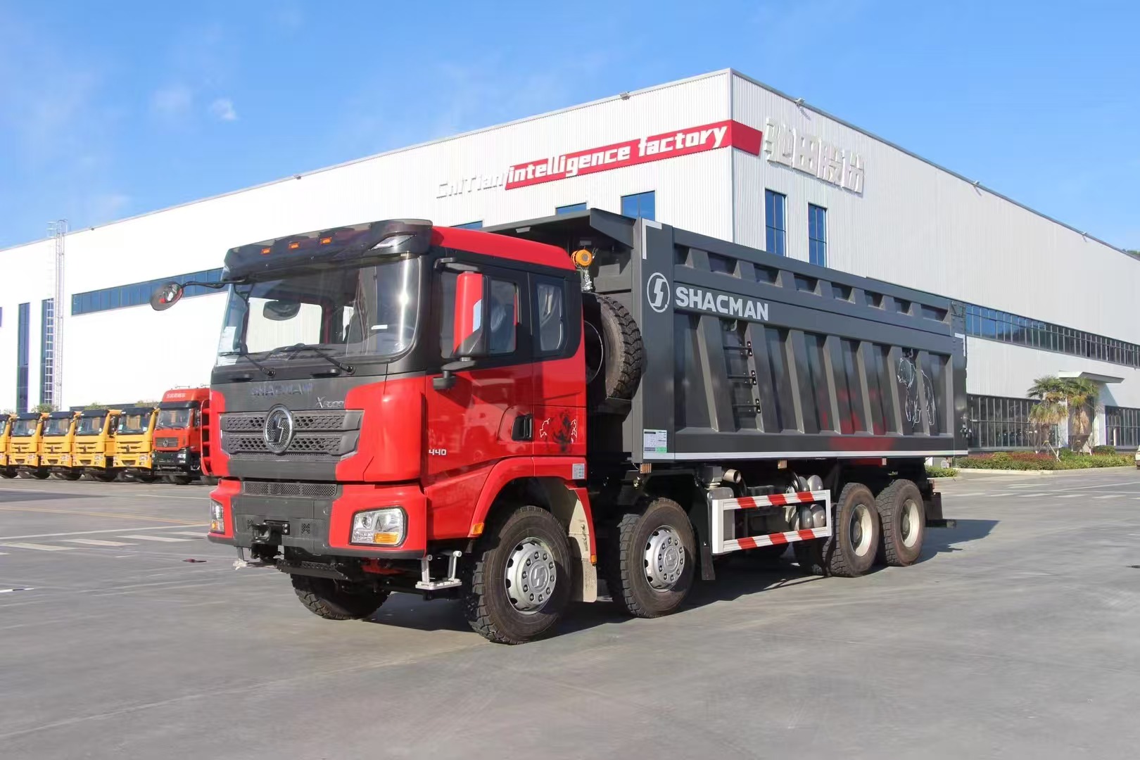 SHACMAN X3000 8x4 Heavy‑Duty Dump Truck
