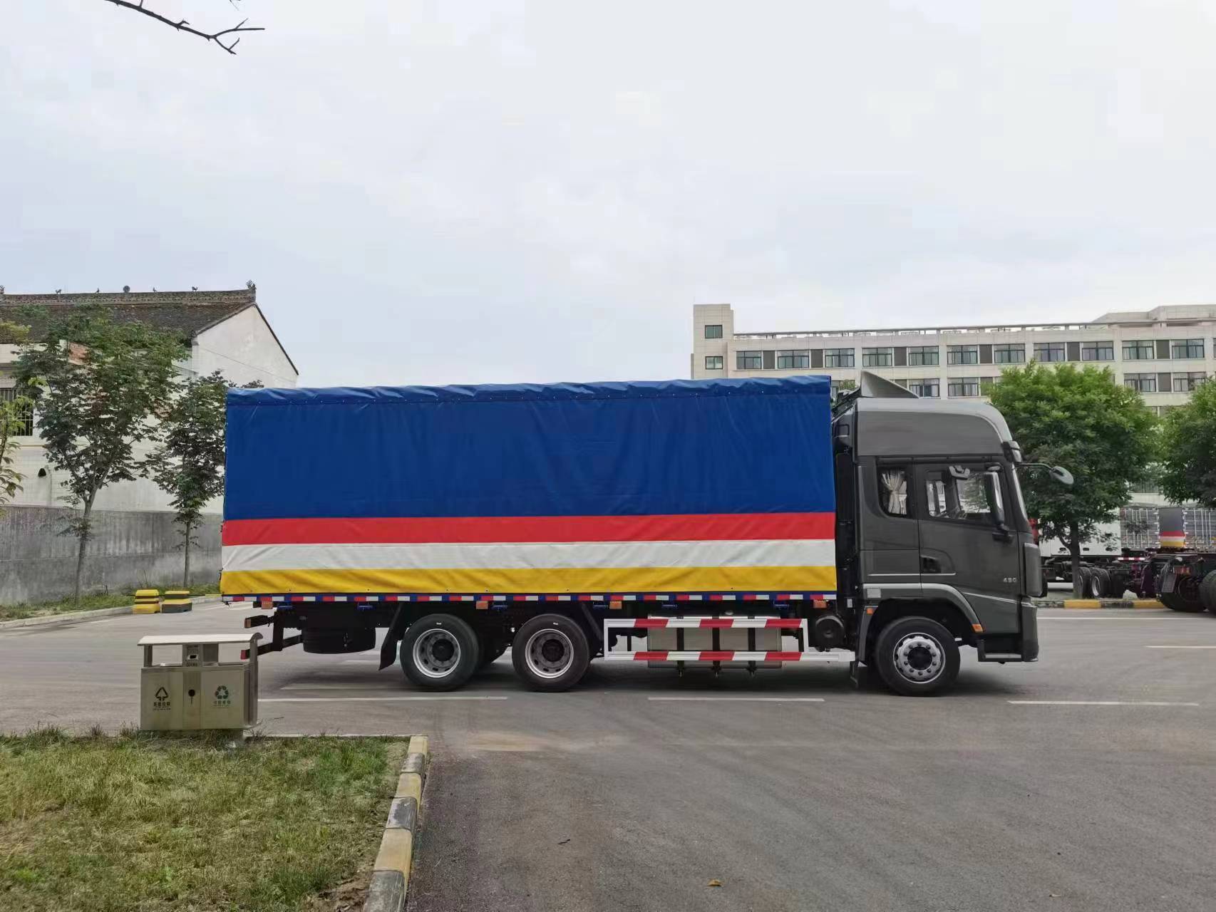 SHACMAN X3000 6×4 Composite Freight Truck