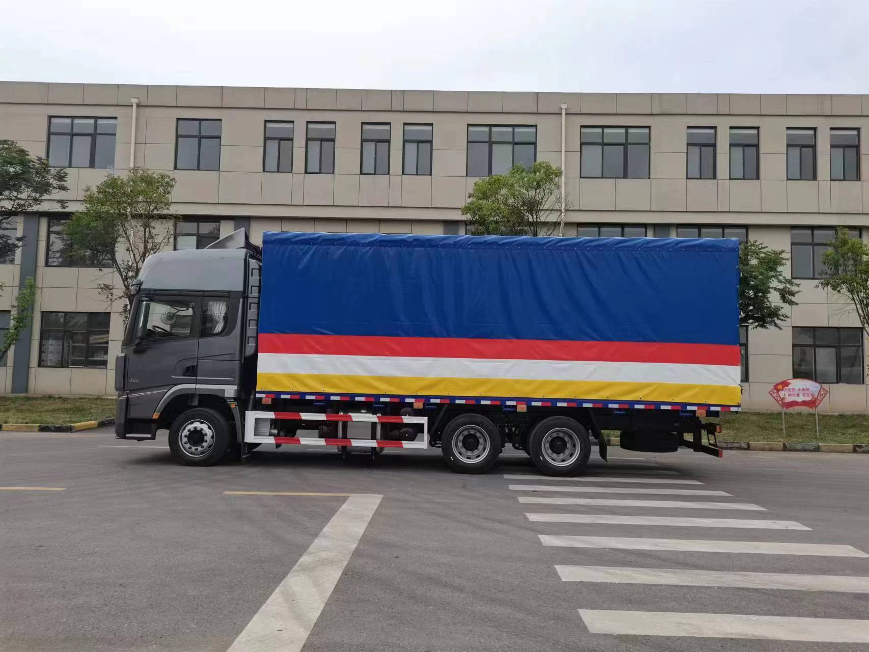 SHACMAN X3000 6×4 Composite Freight Truck